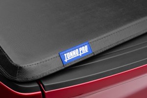 Chevrolet Colorado Hard Fold Tonneau Cover - Tonno Pro - Tri-Fold - `15-`22